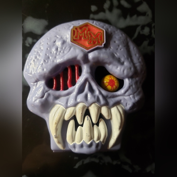Mighty Max Escape From Skull Dungeon Doom Vintage Collecable Toy - Picture 1 of 4